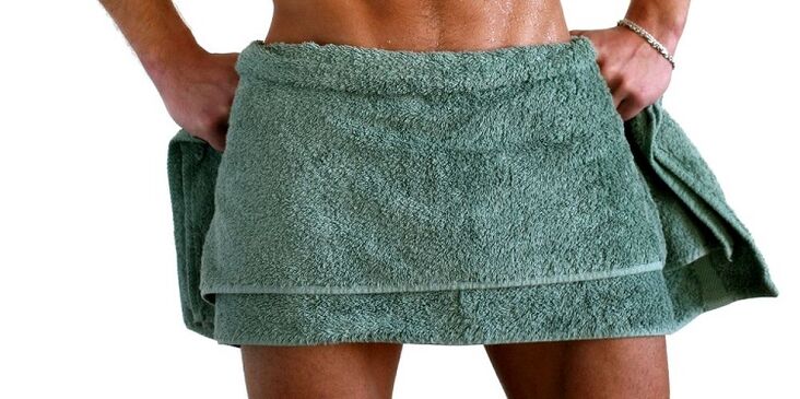 aquecendo o pênis antes da massagem para aumentá-lo