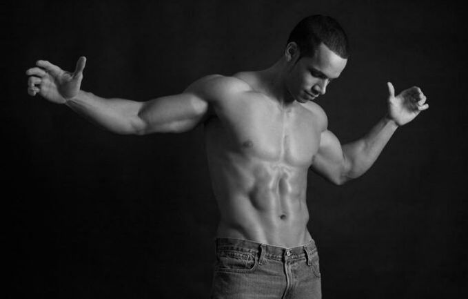 homem querendo aumentar o tamanho do pênis